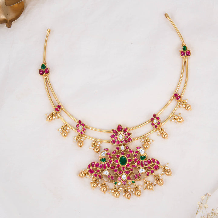 Harshini Kundan Short Necklace