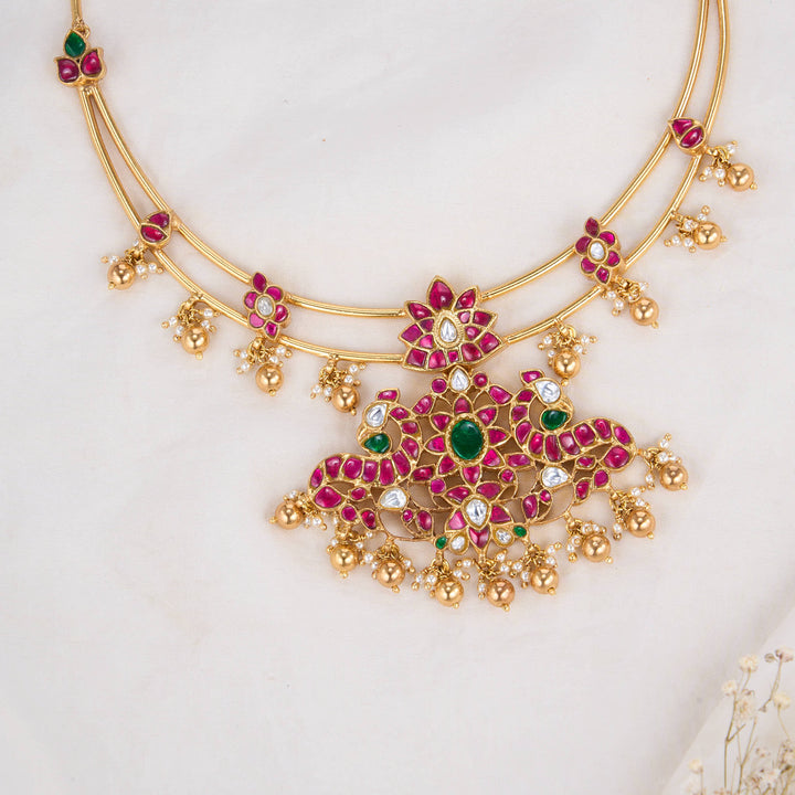 Harshini Kundan Short Necklace