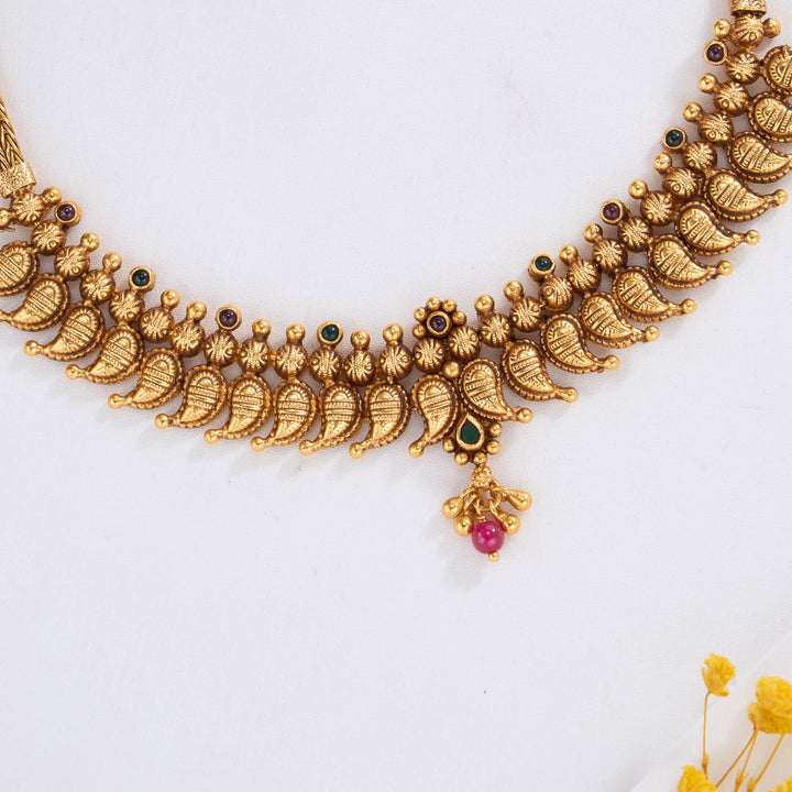 Yashikaa Nagas Short Necklace Set