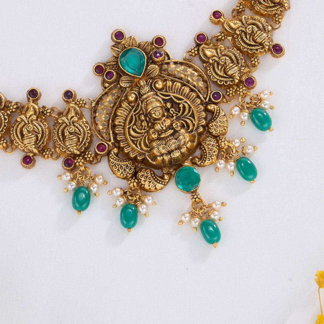 Nisthrika Nagas Short Necklace