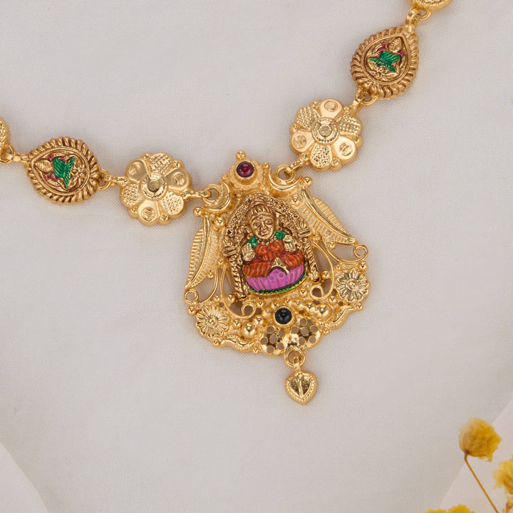 Lakshmi 3D Spl Short Necklace