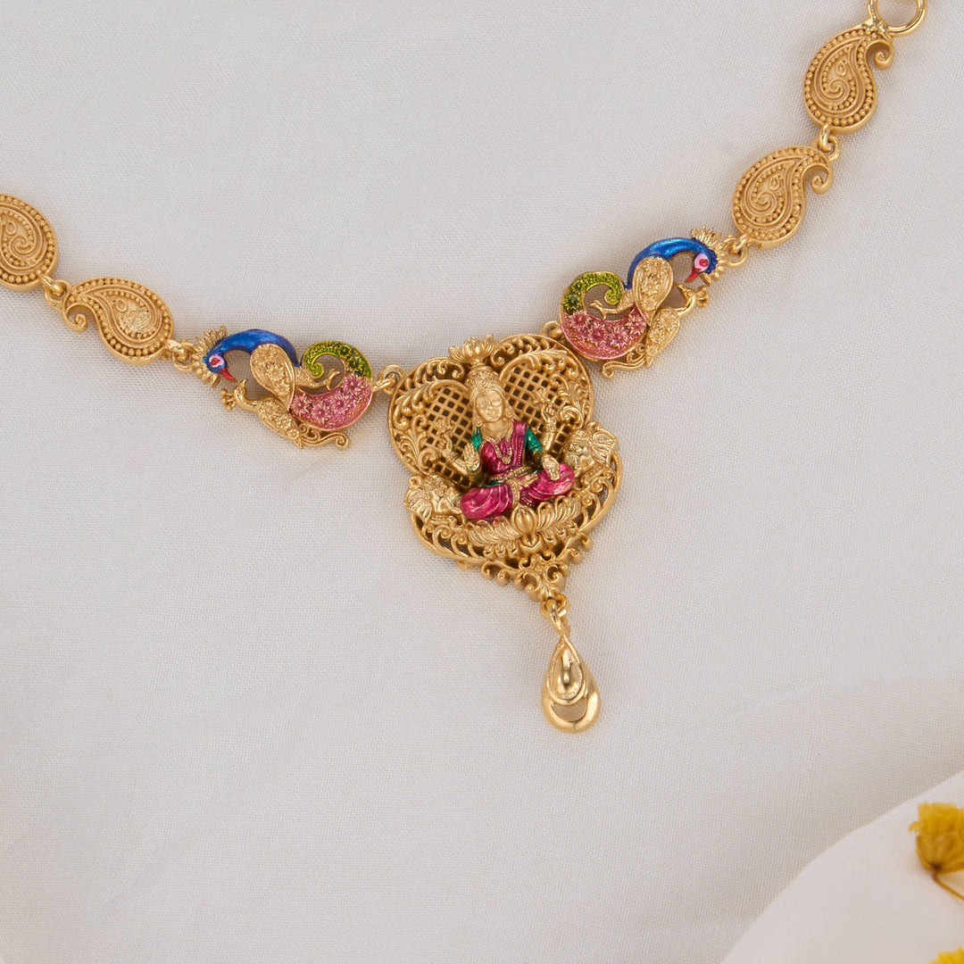 Glorious 3D Spl Short Necklace Set