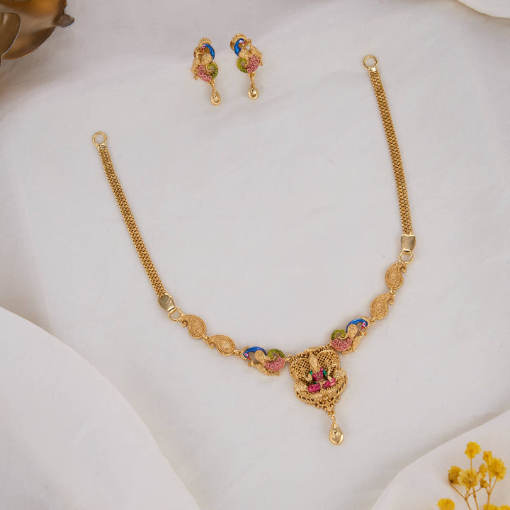 Glorious 3D Spl Short Necklace Set