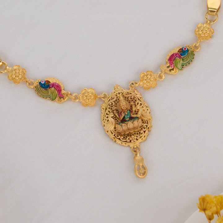 Vedhikaa 3D Spl Short Necklace Set