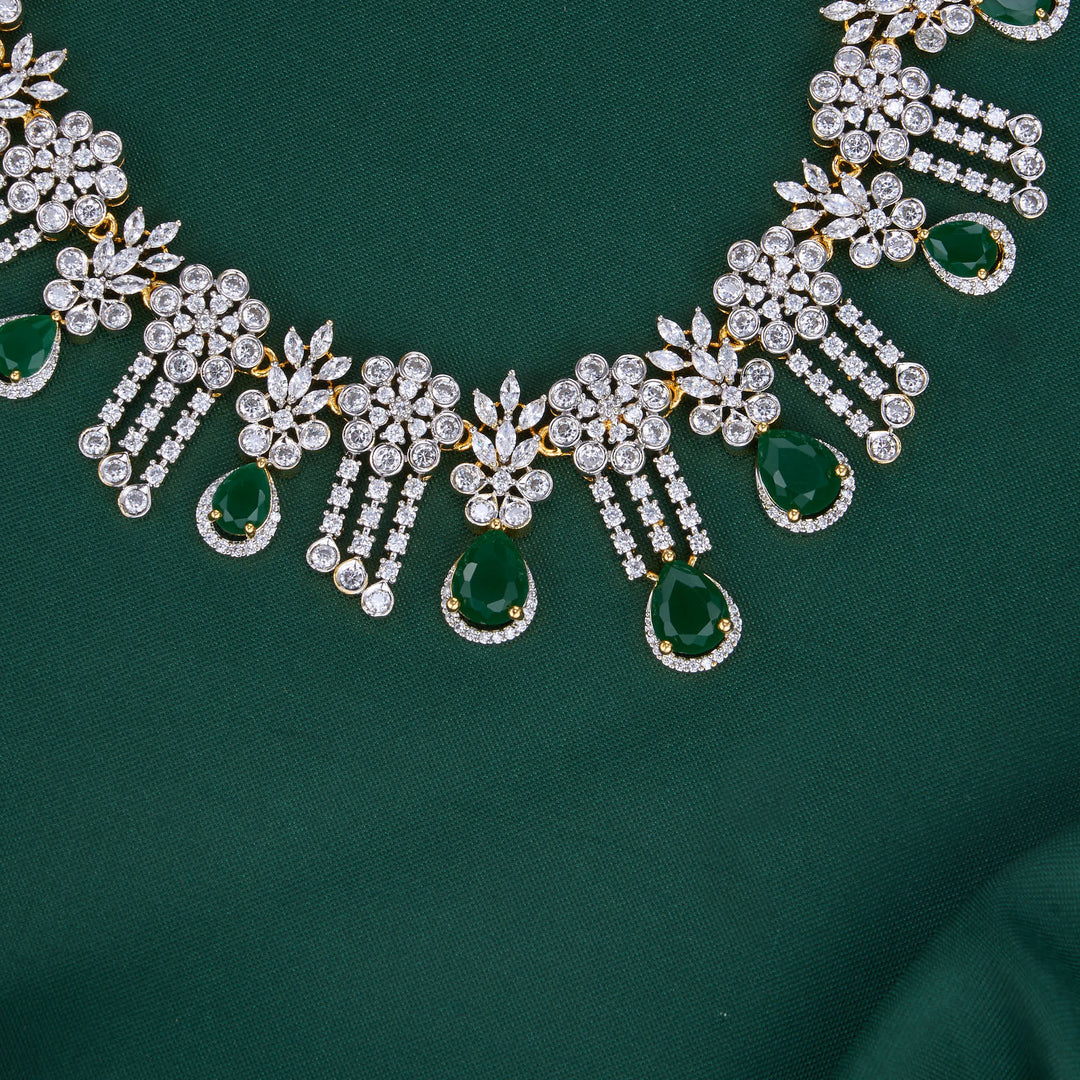 Arnikaa Avikam Short Necklace Set