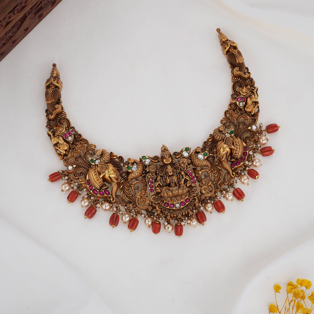 Divine Look 3D Spl Short Necklace