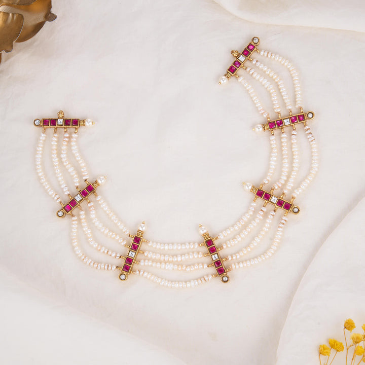Gorgeous Kundan Short Necklace