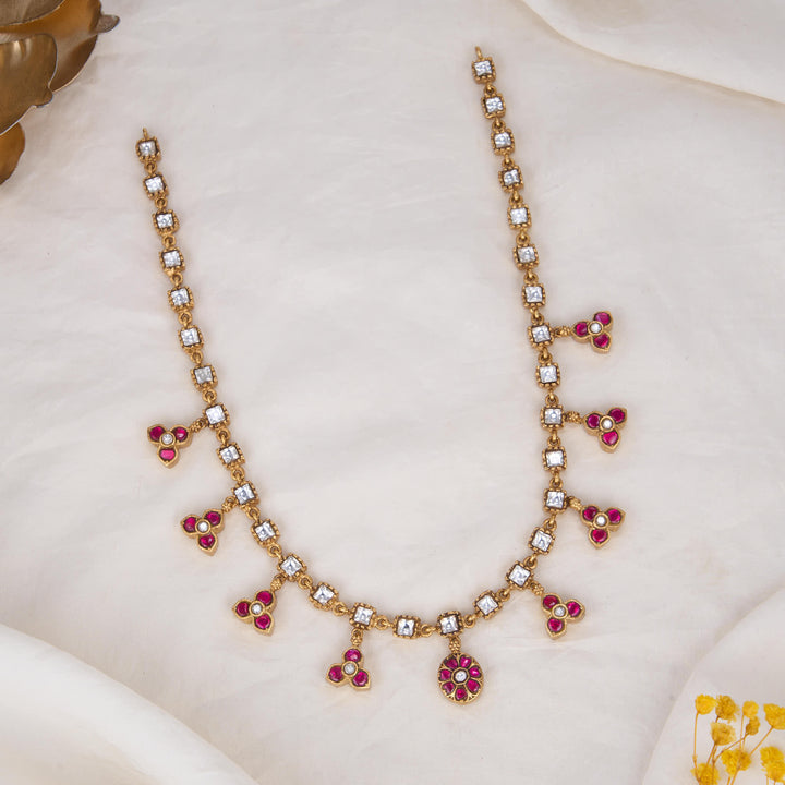 Dhivya Kundan Short Necklace
