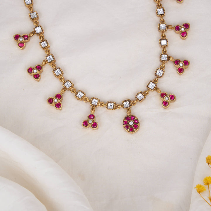Dhivya Kundan Short Necklace