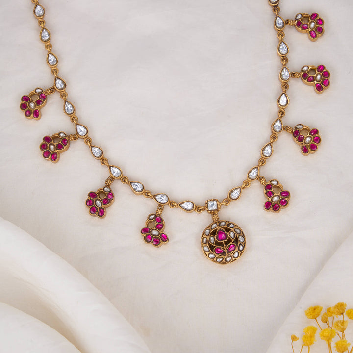 Shervika Kundan Short Necklace