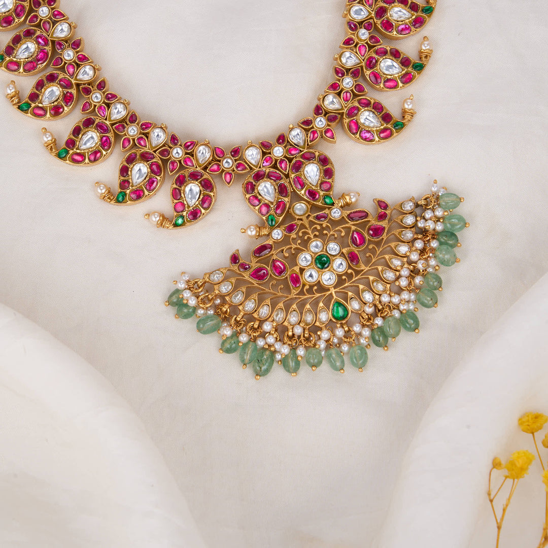 Stunning Kundan Short Necklace