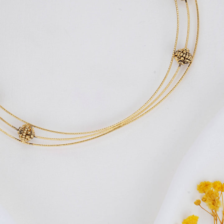 Mansika Hasli Necklace