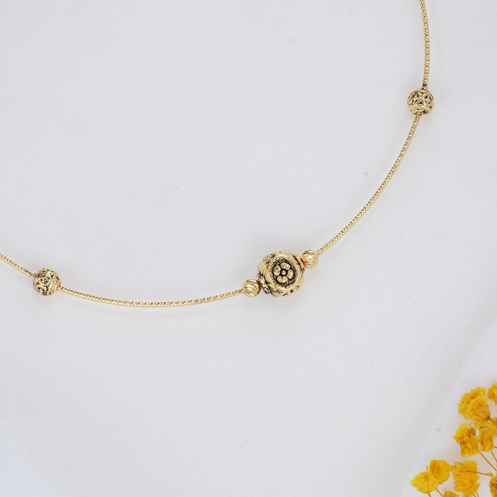 Janani Hasli Necklace