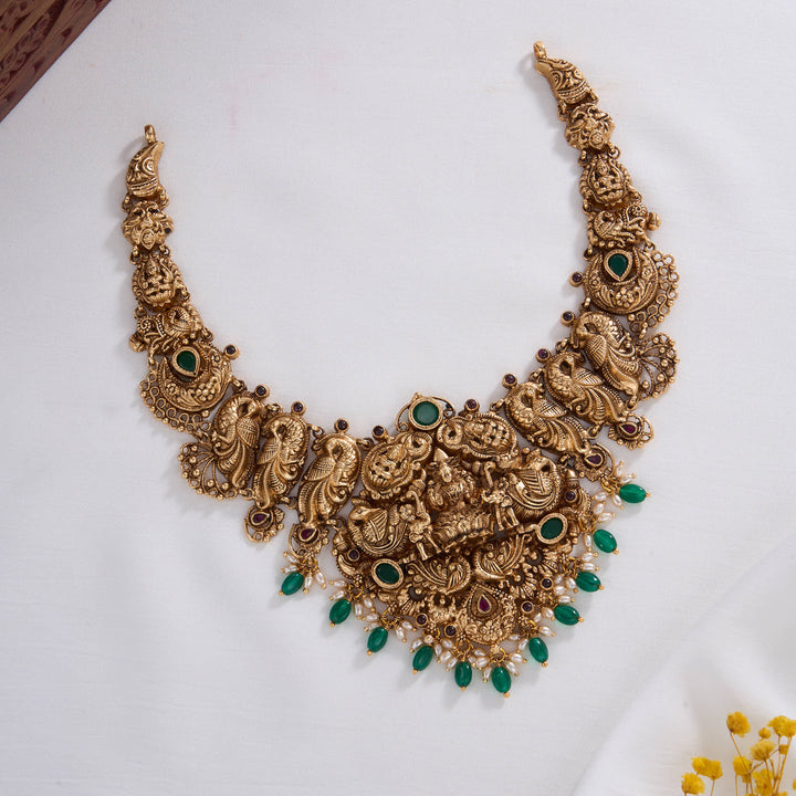 Luxurious Nagas Short Necklace