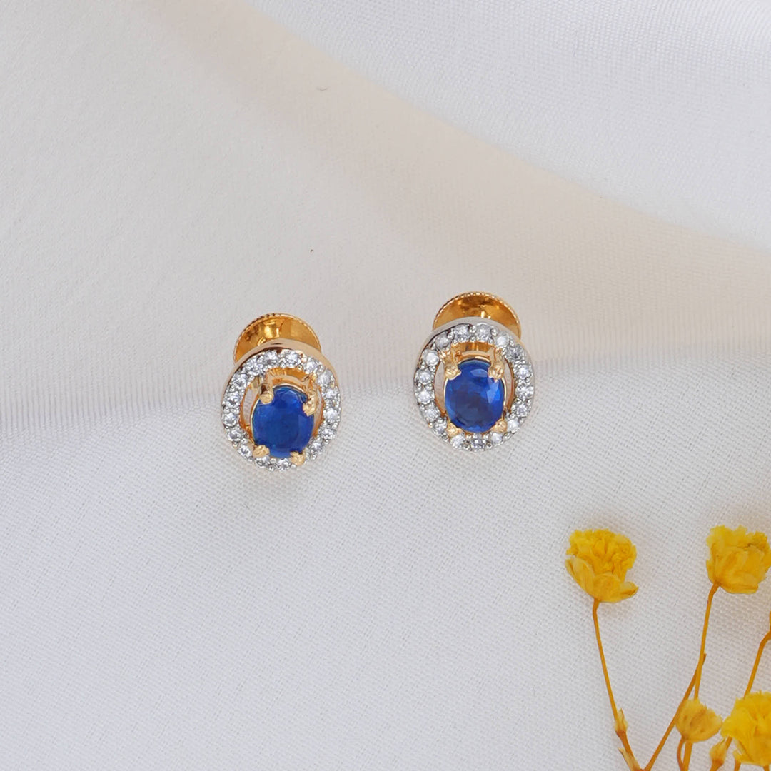Samaira Hasli with Pendant Set