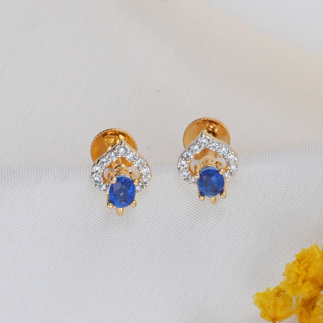 Shristikaa Hasli with Pendant Set