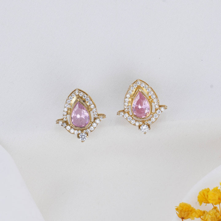 Liyanikaa Hasli with Pendant Set