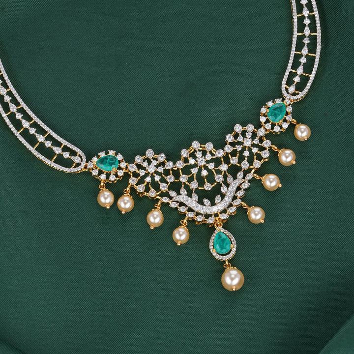 Stunning Avikam Short Necklace Set