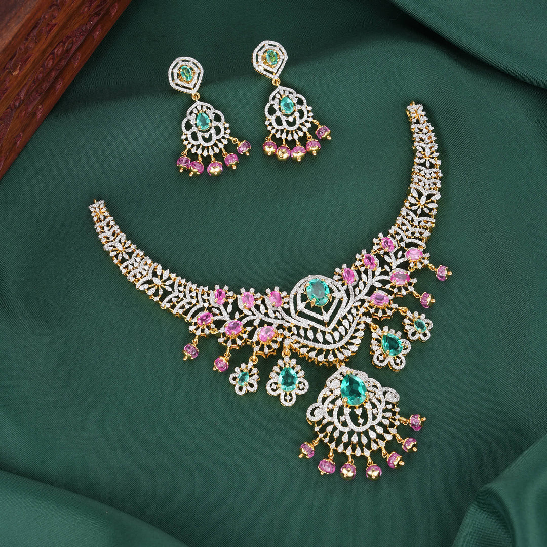 Dazzling Avikam Short Necklace Set