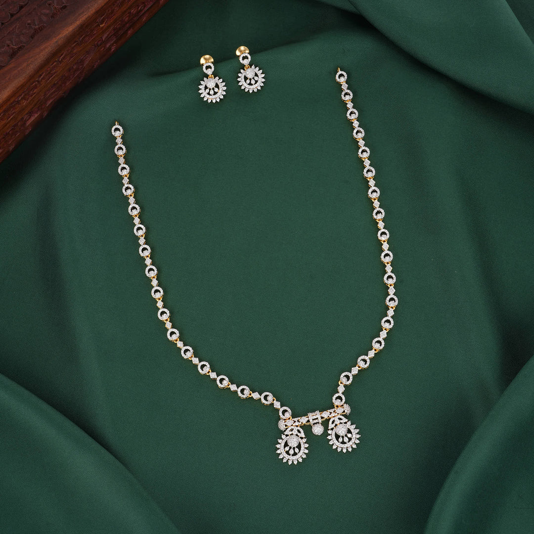 Amazing Avikam Long Necklace Set