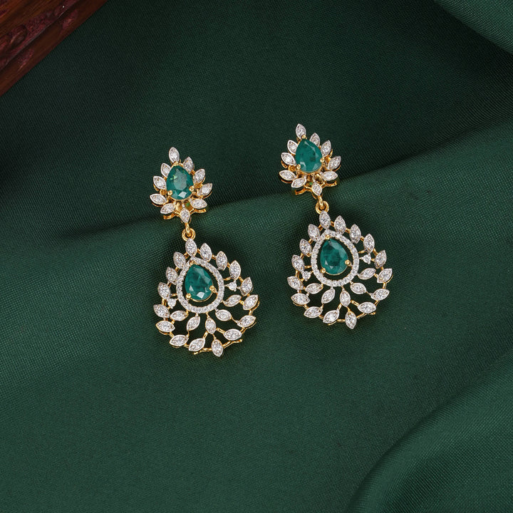Anikha Avikam Short Necklace Set