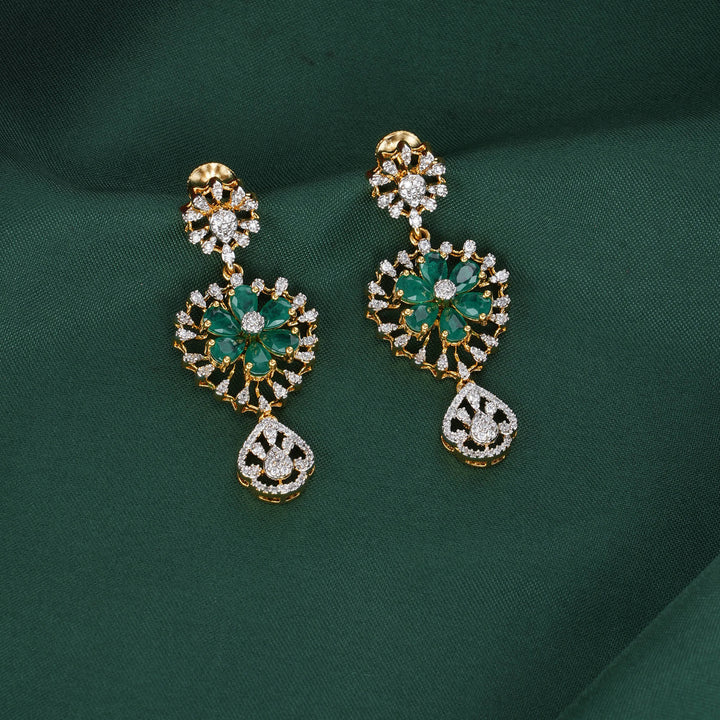 Gorgeous Avikam Short Necklace Set
