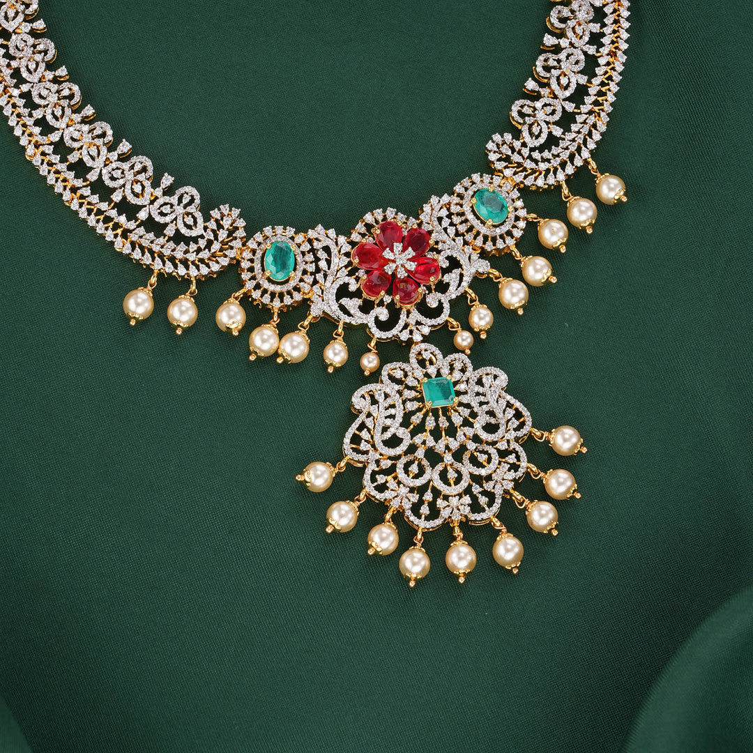 Aashinkaa Avikam Short Necklace Set