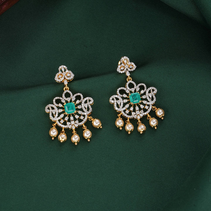 Aashinkaa Avikam Short Necklace Set
