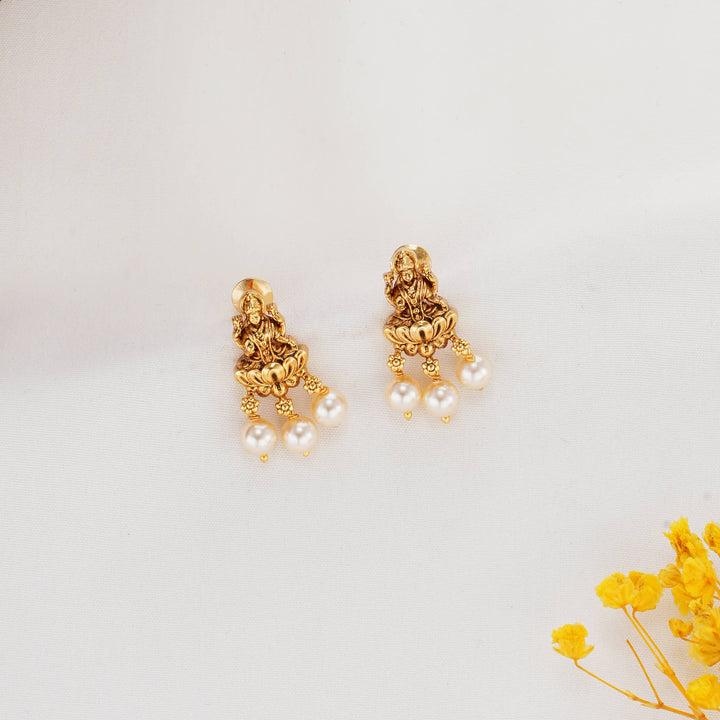 Bright and Vibrant Nagas Short Necklace Set