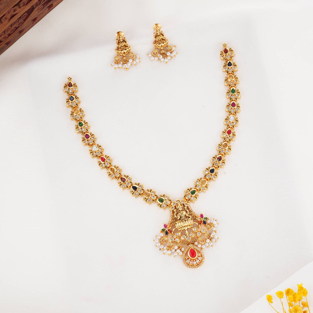 Harmonious Nagas Short Necklace Set