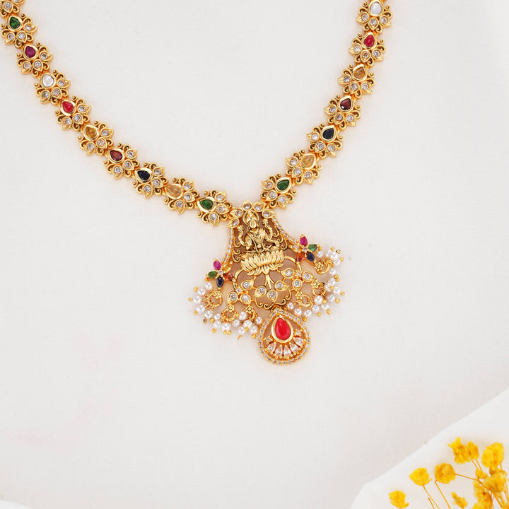 Harmonious Nagas Short Necklace Set