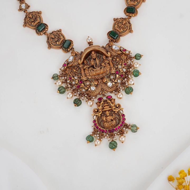 Luxurious 3D Spl Long Necklace
