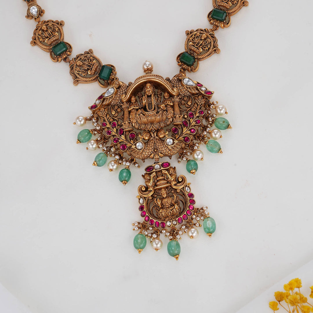 Luxurious 3D Spl Long Necklace