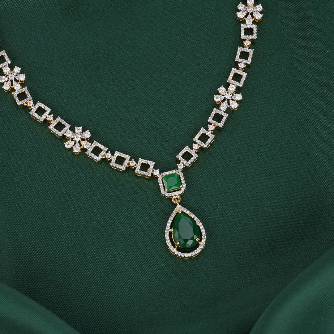 Mesmerizing Avikam Necklace Set