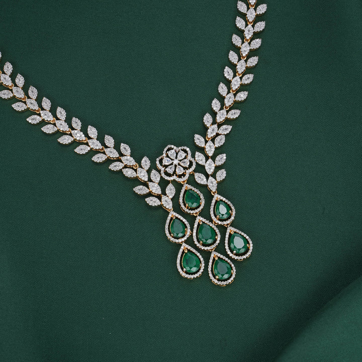 Gorgeous Avikam Necklace Set