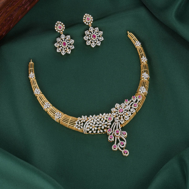 Stunning Avikam Necklace Set