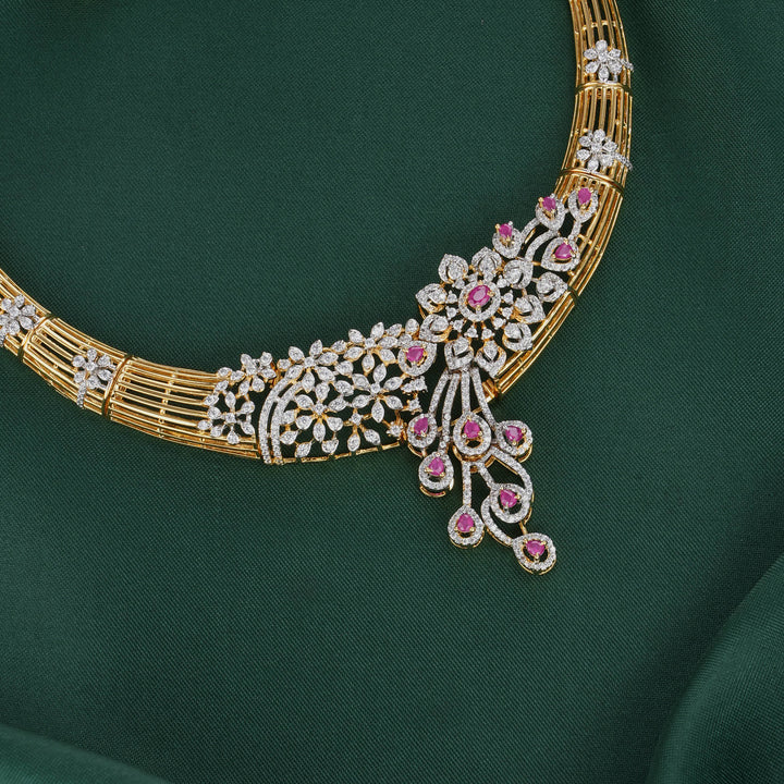 Stunning Avikam Necklace Set