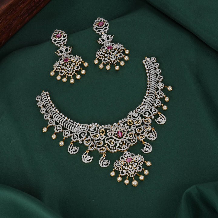 Fabulous Avikam Necklace Set