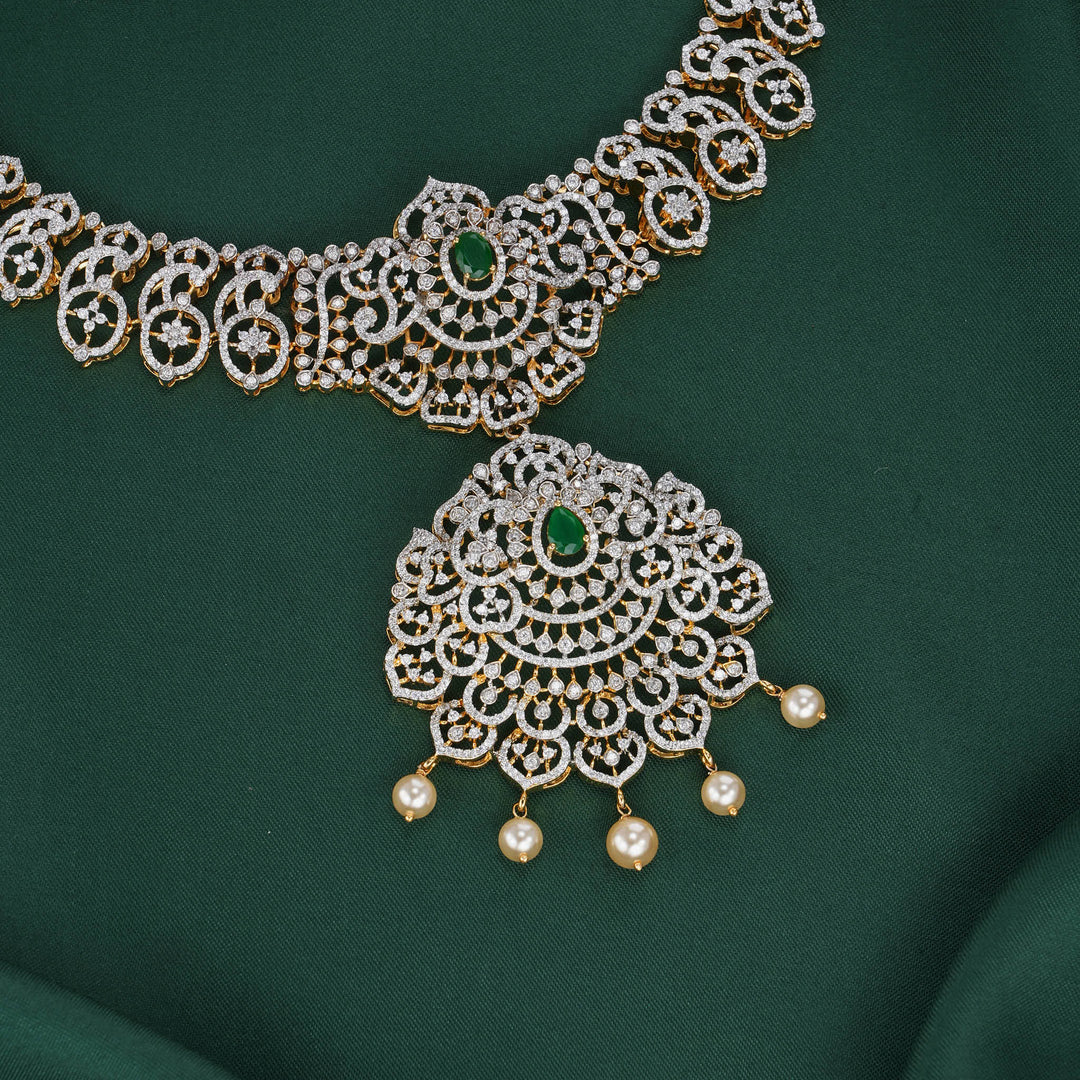 Amazing Avikam Necklace Set