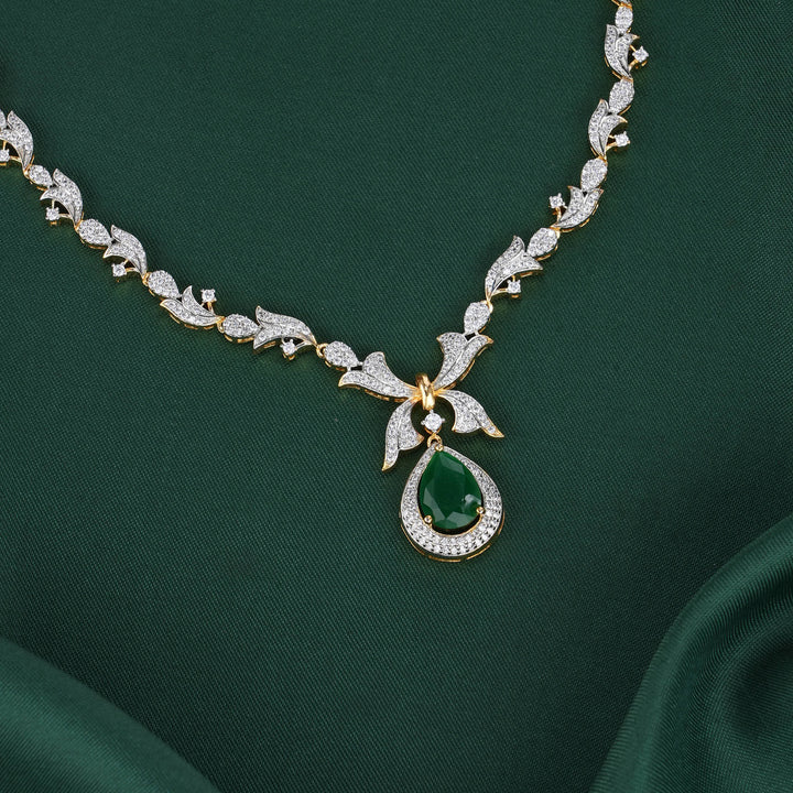 Glowing Avikam Necklace Set