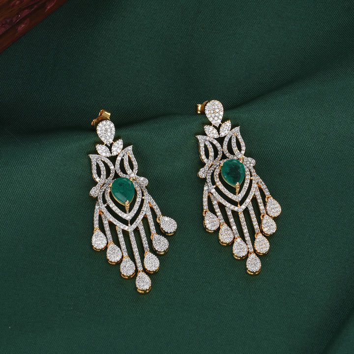 Facinate Avikam Necklace Set