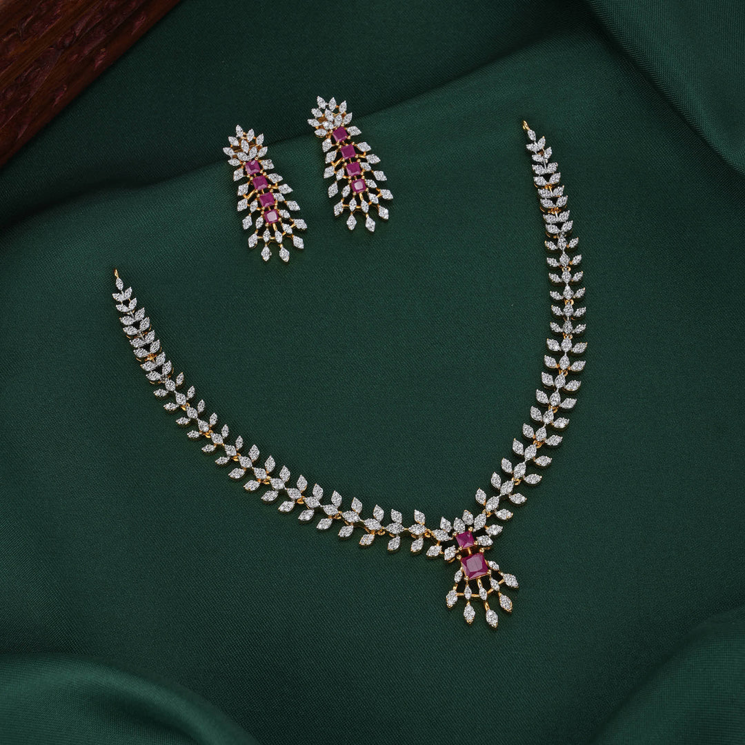 Mesmerizing Avikam Necklace Set