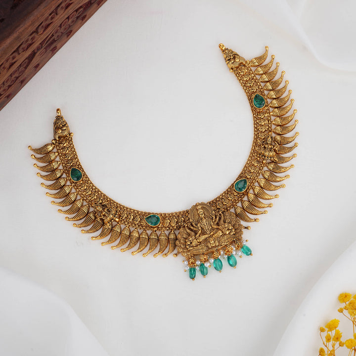 Anisha Nagas Short Necklace