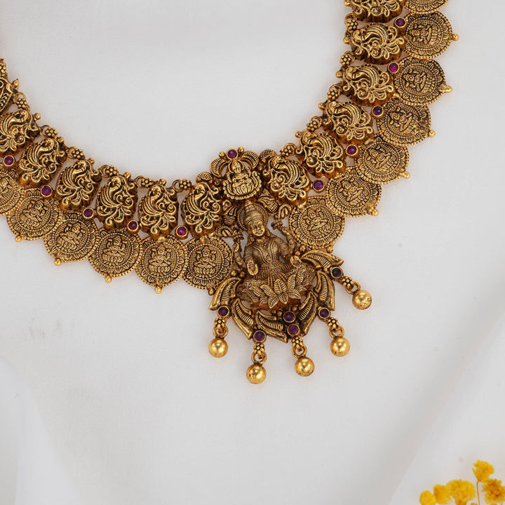Sherinka Nagas Short Necklace