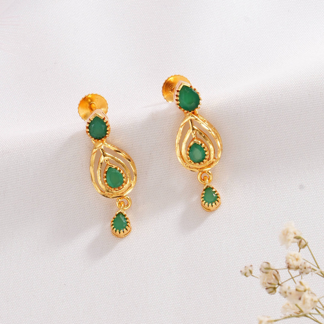 Mesmerizing Pakshi Short Necklace Set