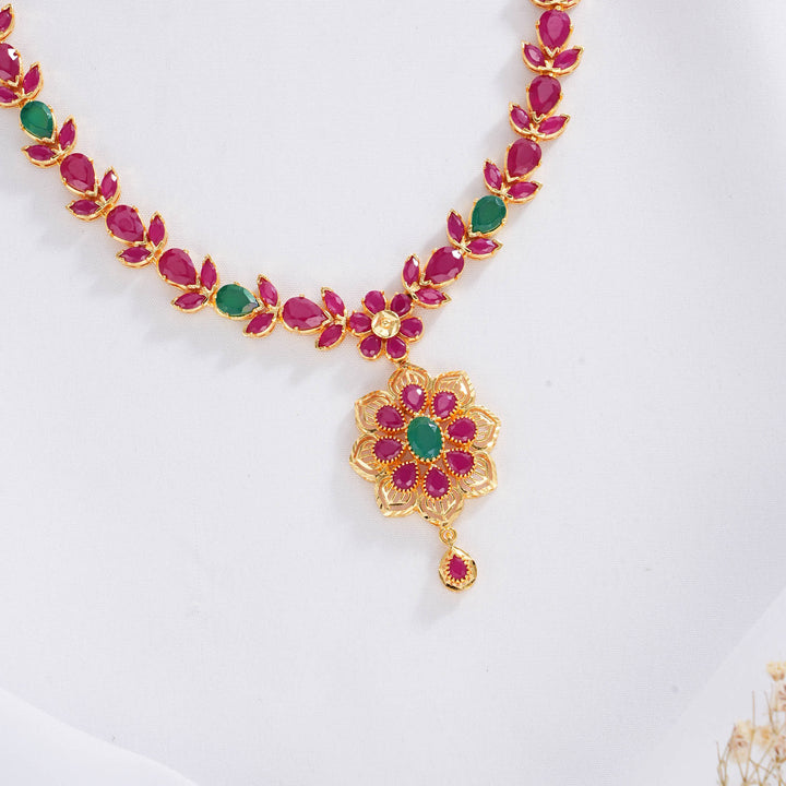 Stunning Pakshi Short Necklace Set