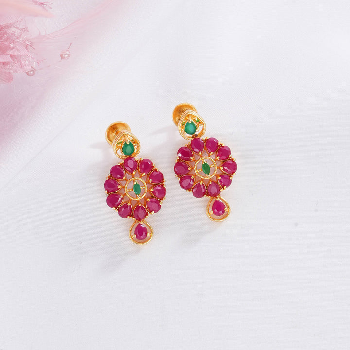 Admiring Pakshi Short Necklace Set