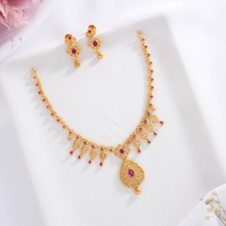 Mesmerizing Pakshi Short Necklace Set