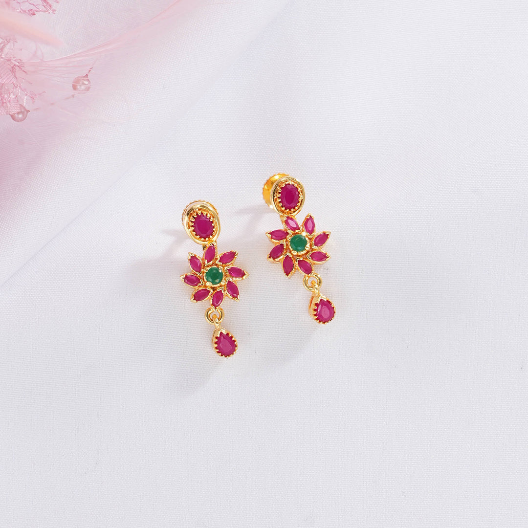 Avanthikaa Pakshi Short Necklace Set