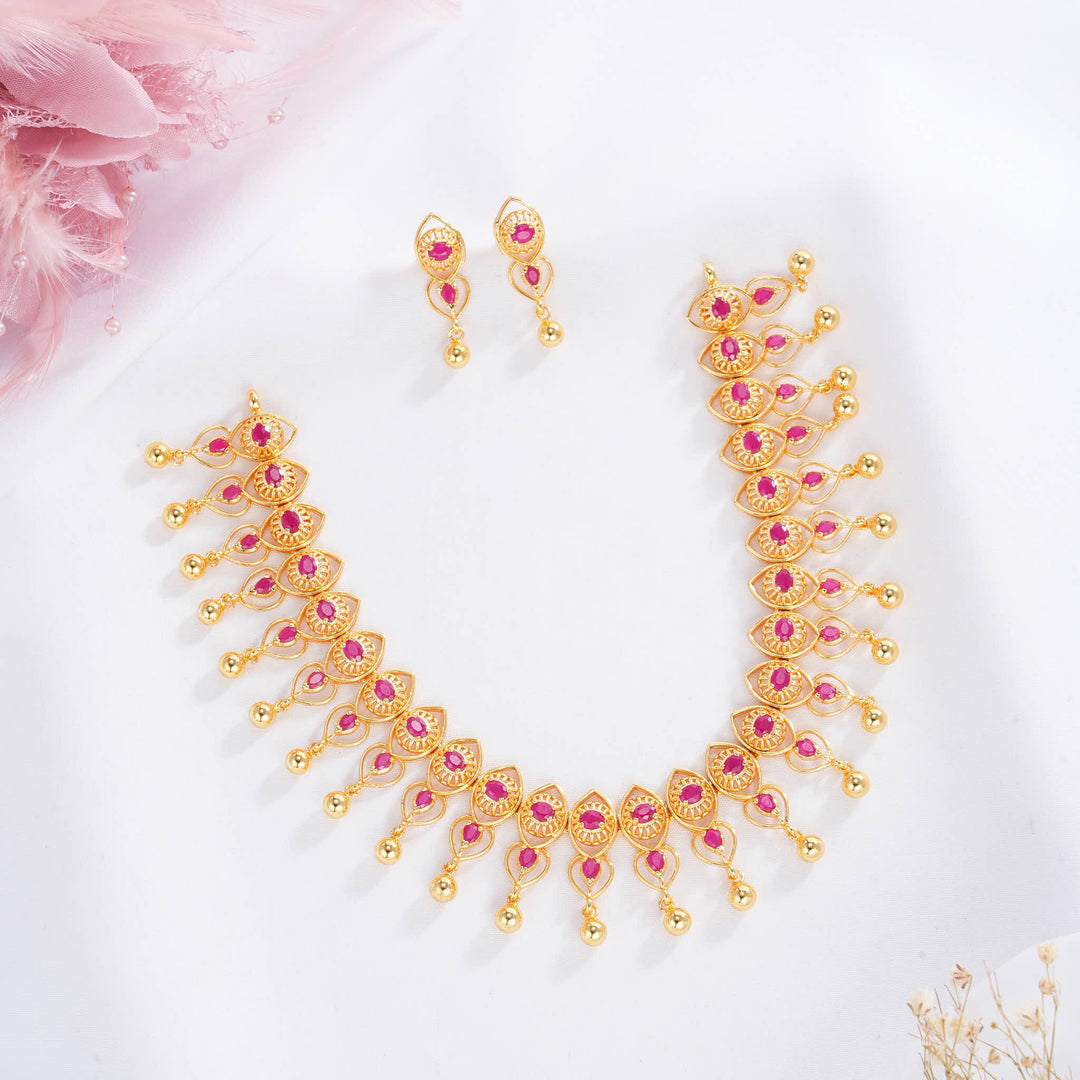 Elegant Pakshi Short Necklace Set